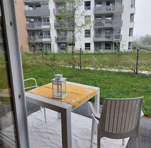 Live Like A Local Hanging Gardens *